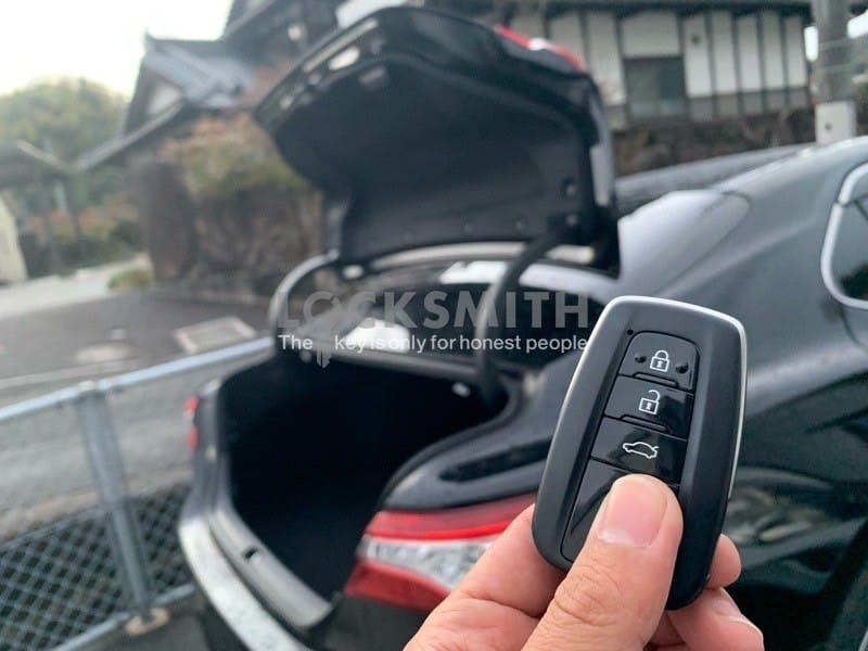 トヨタ スマートキー登録