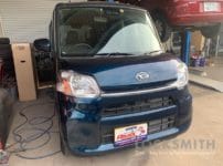 ダイハツ タント LA600S 2019年式。こちらの車両の鍵を作製します