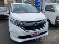 ホンダフリードGB5 2018年式。こちらの車両の鍵を作製します