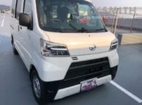 ダイハツ ハイゼット S331V 2021年式。こちらの車両の鍵を修理します