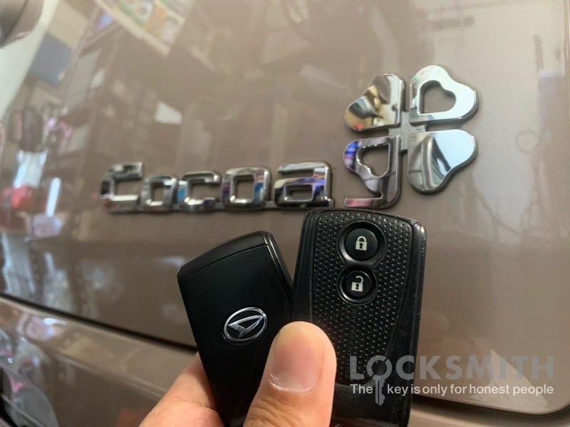 ミラココアのスマートキー２個