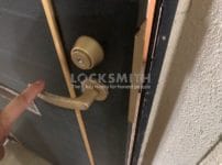 扉が開きました