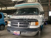 インロックが発生したダッヂ ラム2000年式。こちらの車両のドアを開けます