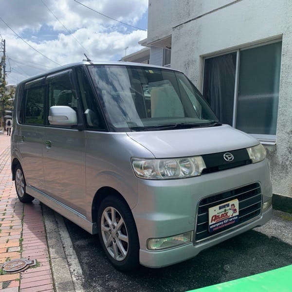 ダイハツ タントL350S 2006年式。こちらの車両の鍵を作製します