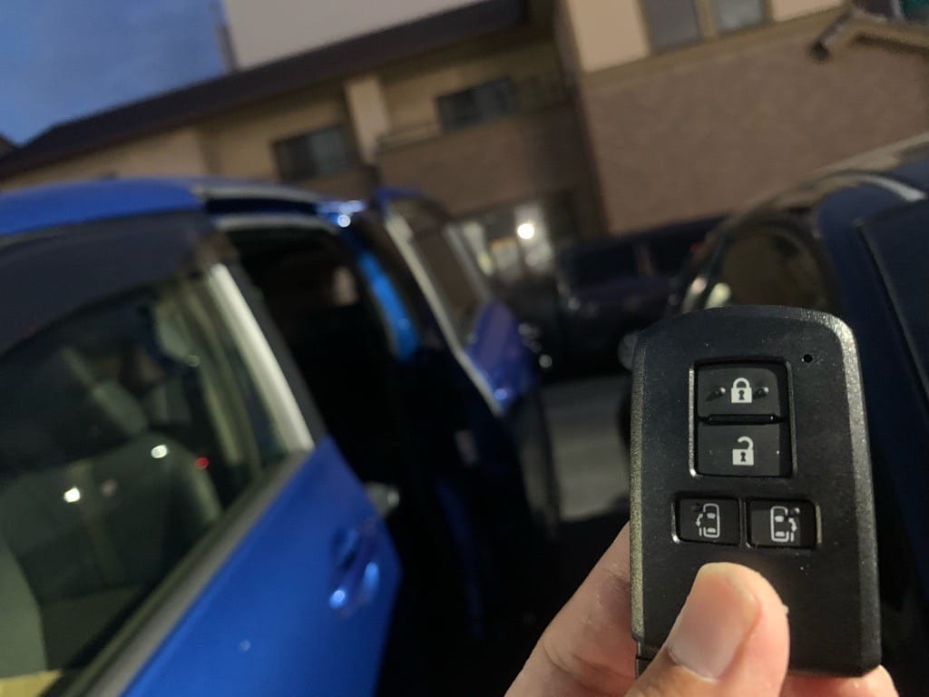 登録が完了したトヨタシエンタのスマートキー