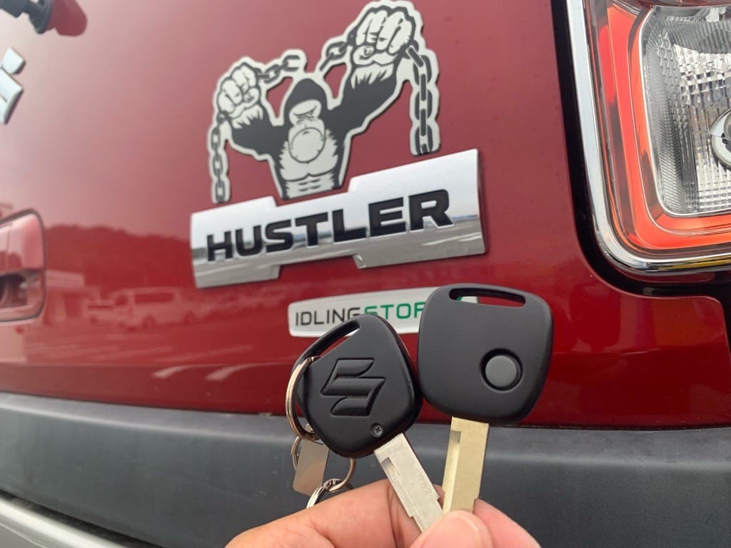 新しく作製したスズキハスラーのスペアキー2本