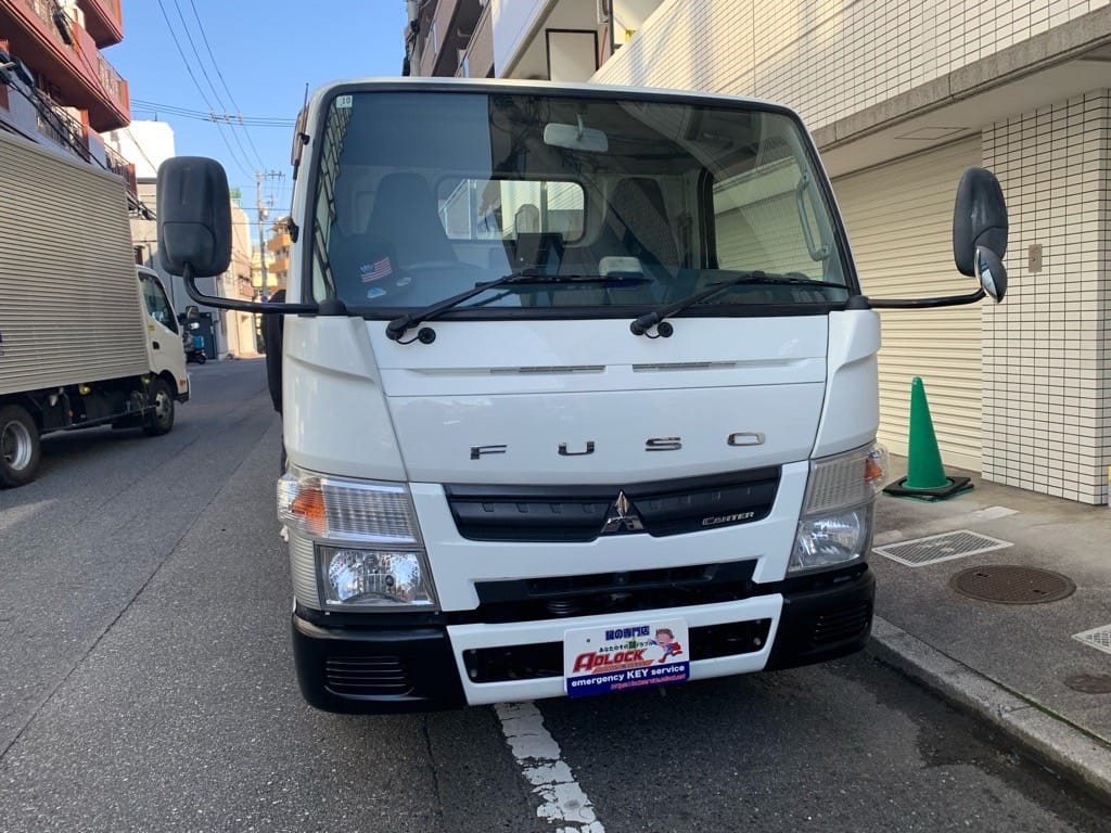 三菱 キャンター　FBA20 2012年式。こちらの車両のスペアキーを作製します