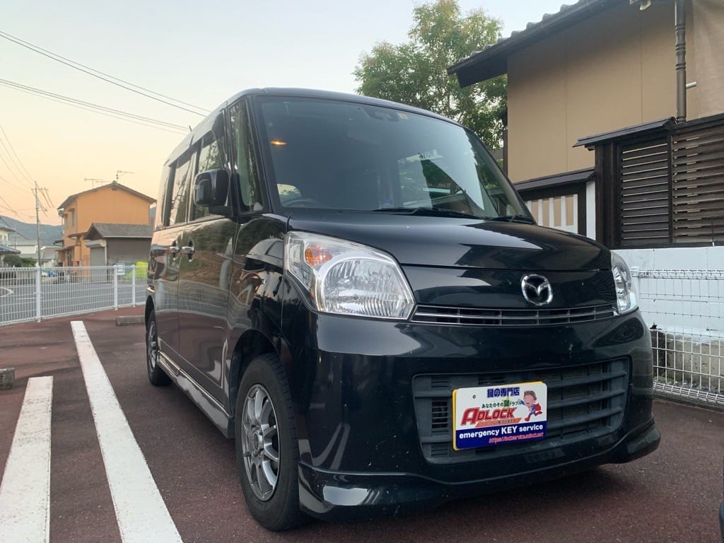 マツダ フレアワゴンMM32S2014年式。こちらの車両の鍵を作製します