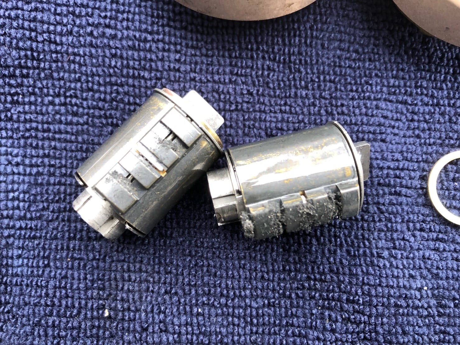 分解されたシリンダー