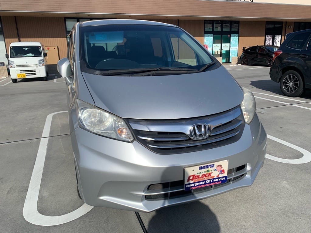 ホンダ フリード GB3 2012年式。こちらの車両の鍵を作製します