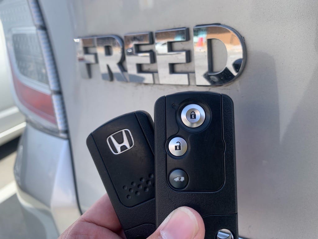 フリードの既存キーと今回作製したスペアキー