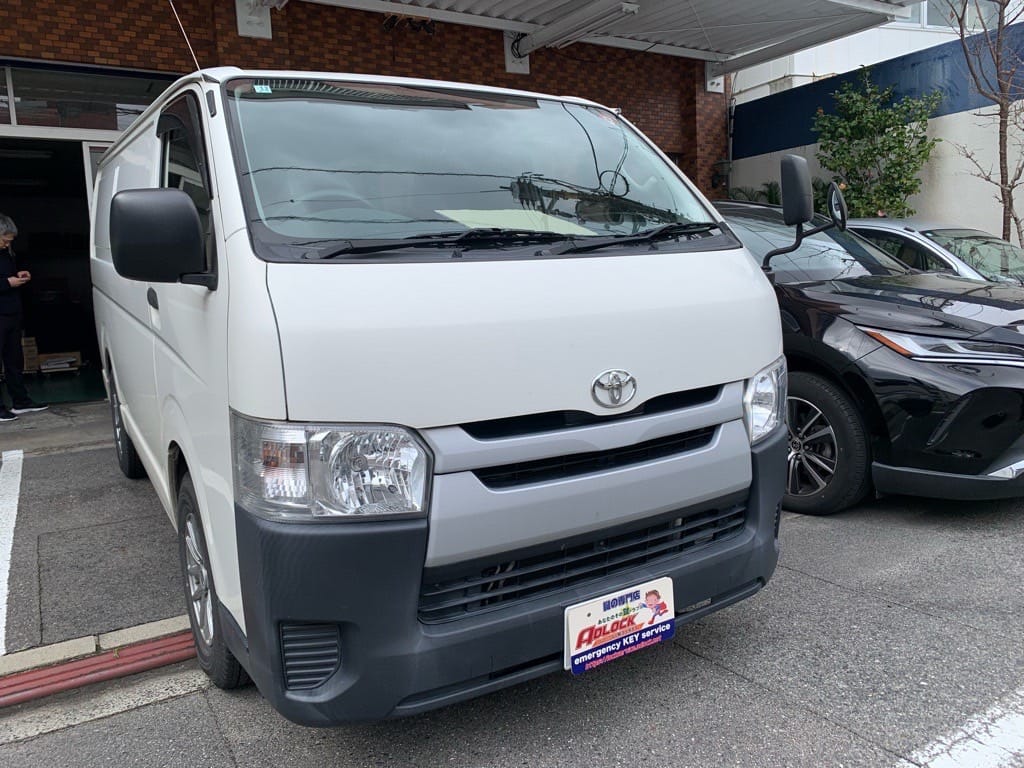 インロックが発生したトヨタ ハイエース KDH201 2017年式