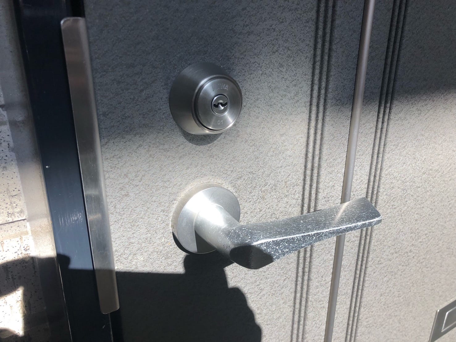 鍵の調子が悪いとご相談いただいた扉