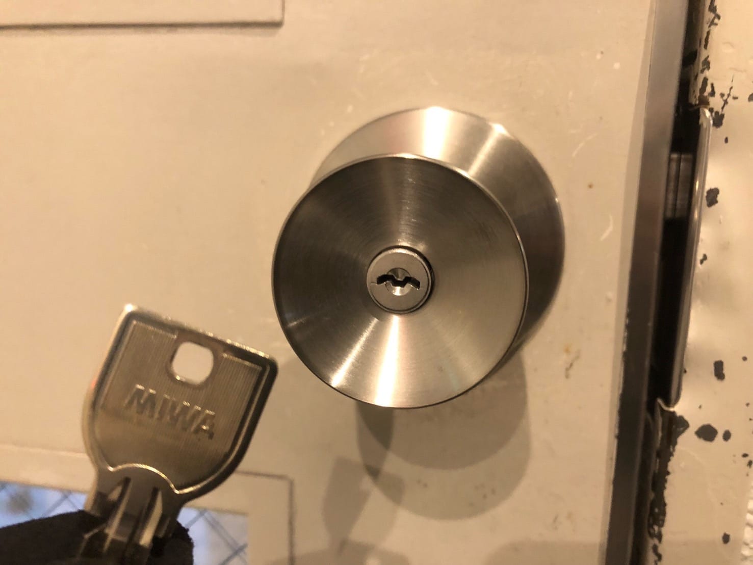 MIWA社の同タイプのものと交換