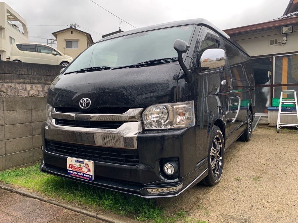 スペアキー作製のご依頼をいただいたトヨタ ハイエース TRH201 2022年式