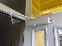 RYOB社の新しいドアクローザーを取り付けました