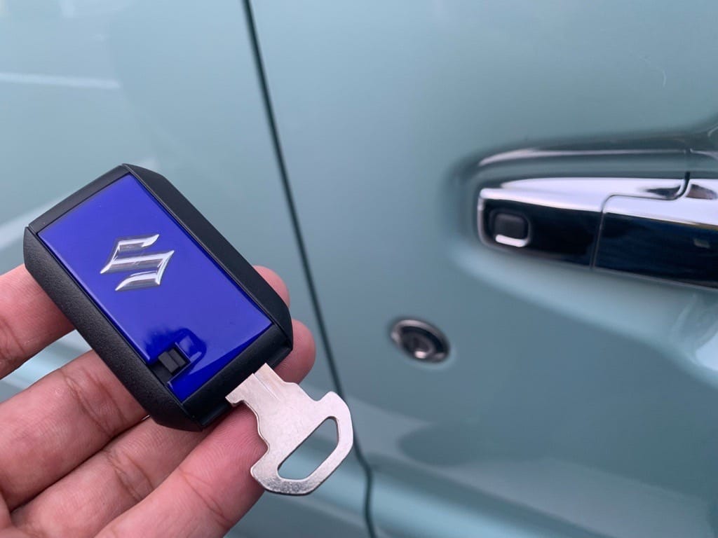 登録したスズキハスラーのスマートキーに作製したメカニカルキーを収納