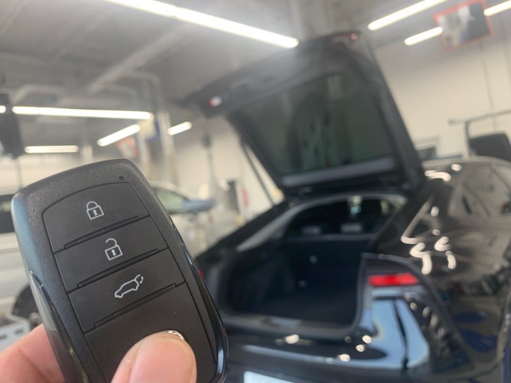 登録が完了したトヨタプリウスのスマートキー