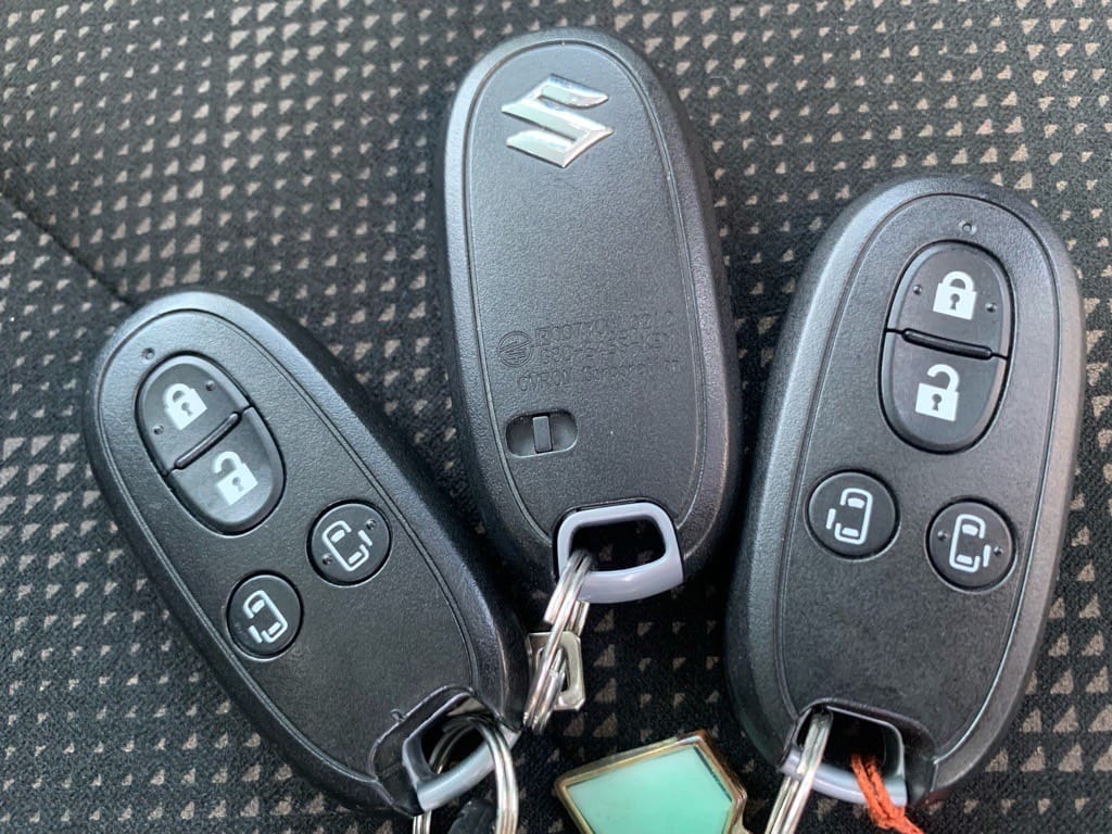 スズキソリオのスマートキー3個