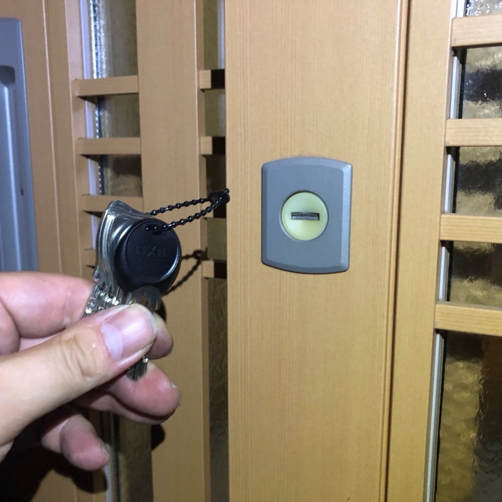 鍵交換が完了した引き違い戸