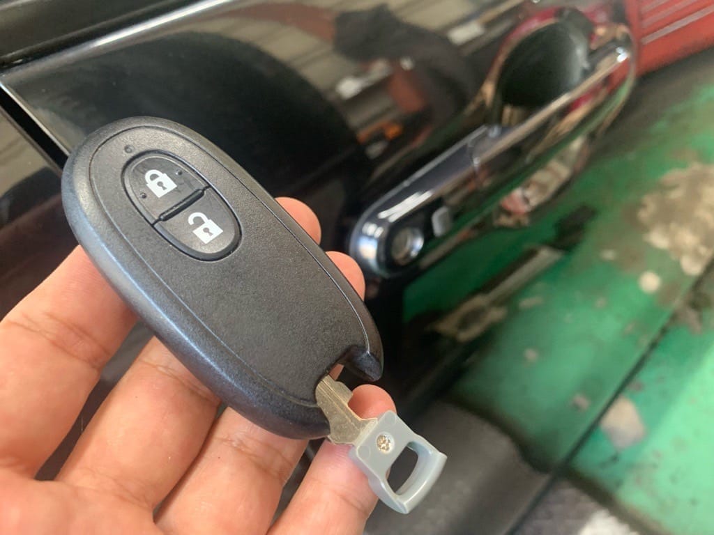 登録したスズキワゴンRのスマートキーに作製した非常キーを収納