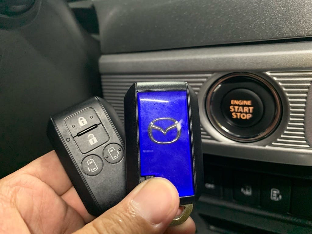 登録が完了したマツダフレアワゴンのスペアキ―と既存キー