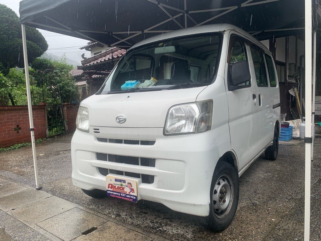 鍵紛失で動かせなくなったダイハツ ハイゼットS331V 2014年式