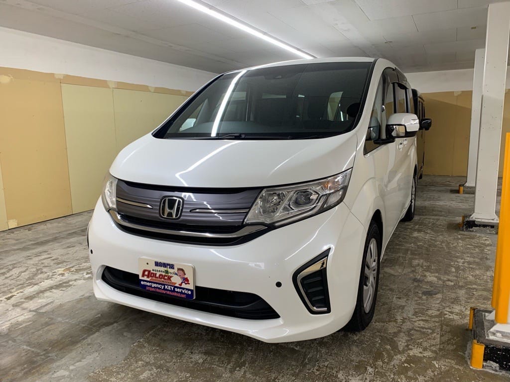 スペアキ―作製のご依頼をいただいたホンダ ステップワゴンRP1 2016年式