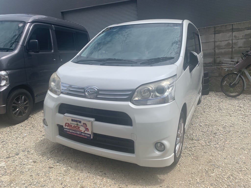 鍵紛失で動かせなくなったダイハツ ムーヴ LA100S 2012年式