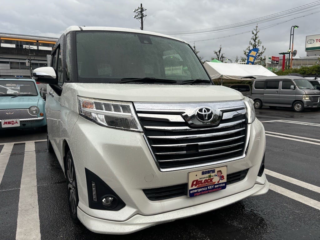 スペアキー作製のご依頼をいただいたトヨタ ルーミーM900A 2017年式