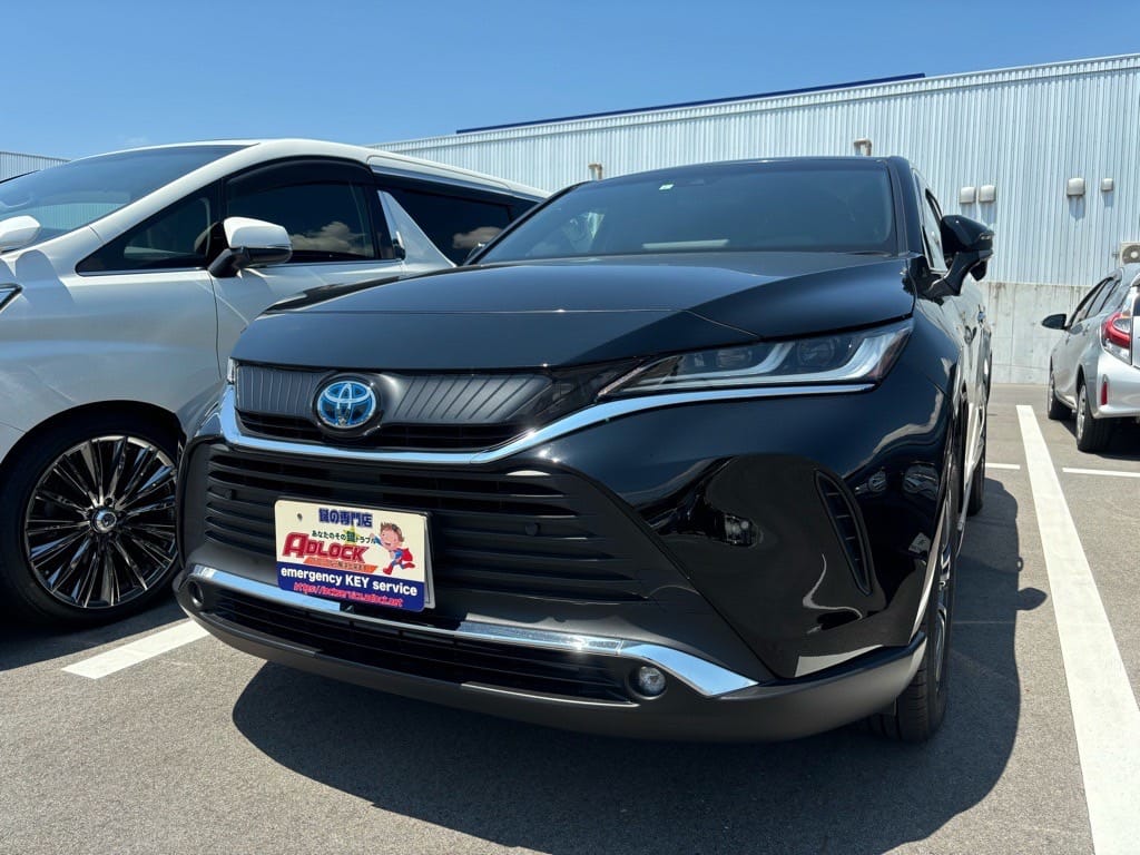 スペアキー作製のご依頼をいただいたトヨタ ハリアー AXUH80 2023年式