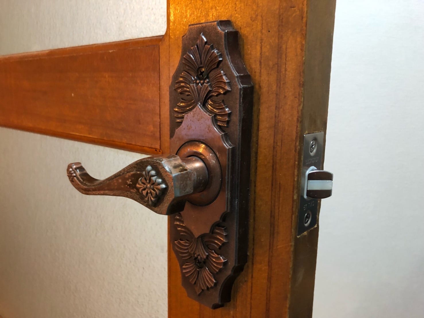 取付が完了した扉