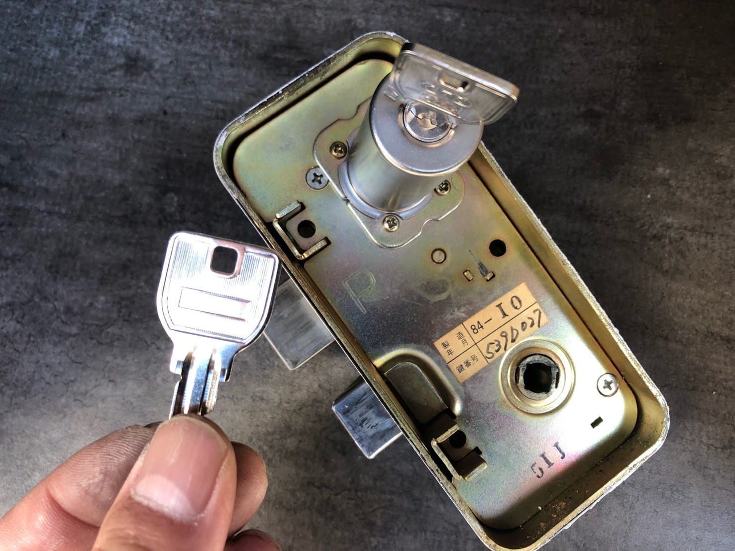 作製したU9シリンダーの鍵