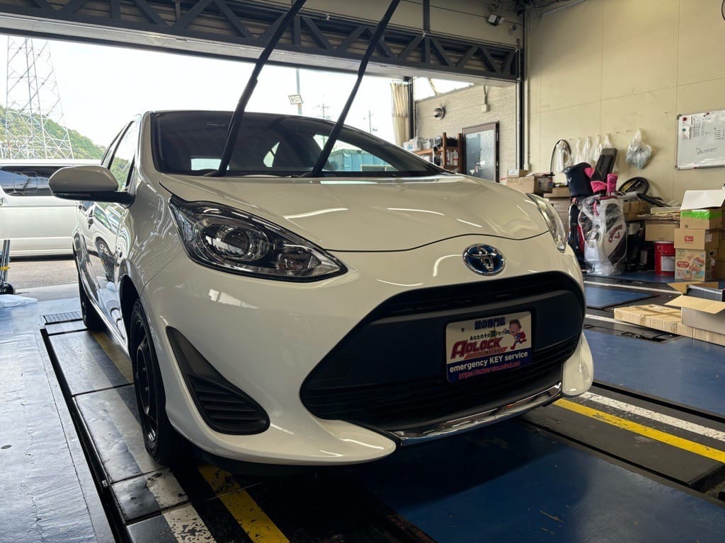 イモビライザー登録のご依頼をいただいたトヨタ アクア NHP 2019年式