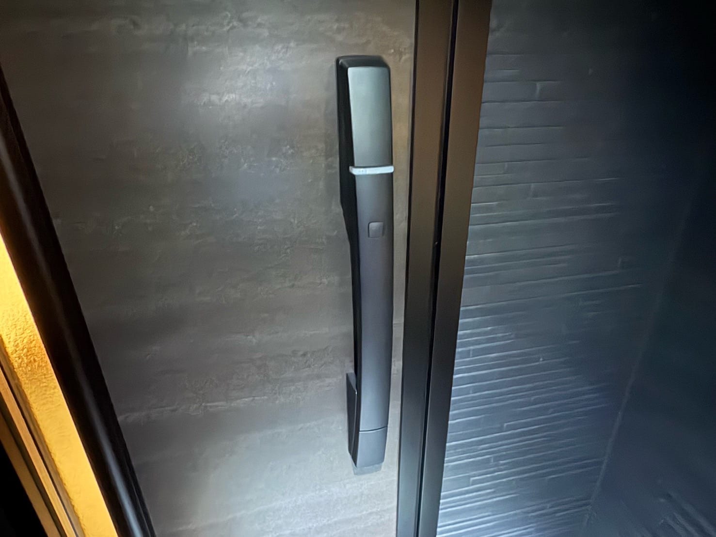 解錠のご依頼をいただいた玄関ドア