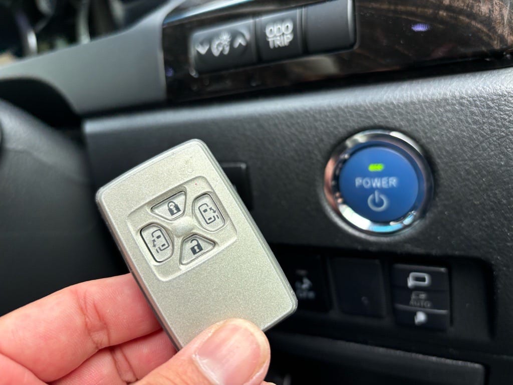 ヴェルファイアのスマートキーの新規登録が完了