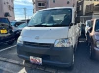 トヨタ ライトエースS402U 2020年式 こちらの車両のスペアキーを作製します