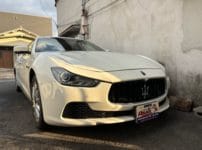 マセラティ ギブリ2014年式。こちらの車両のスペアキーを作製します