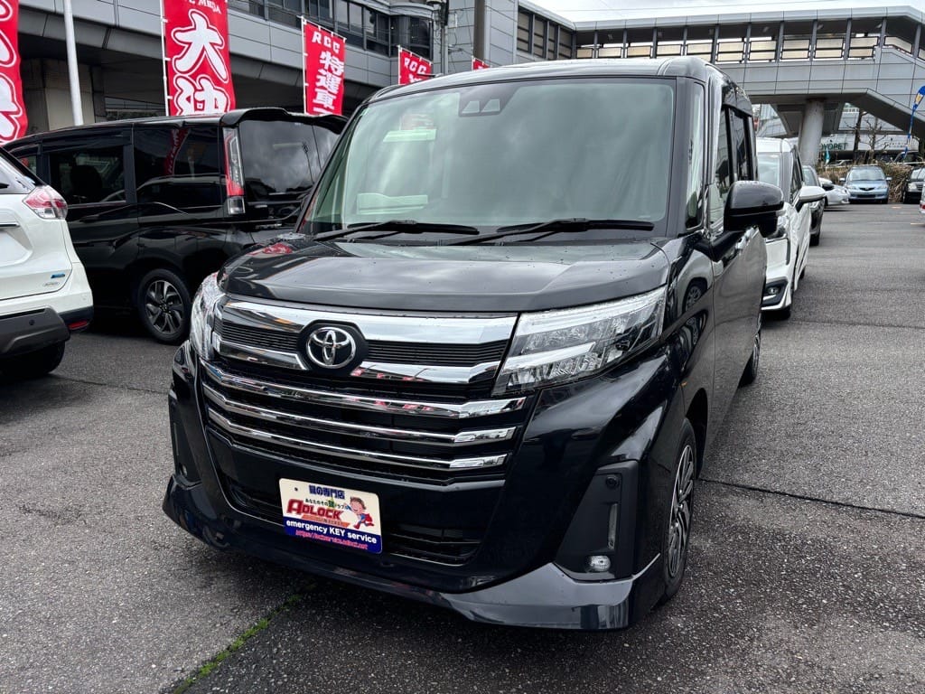 トヨタ ルーミー M900A 2021年式。こちらの車両の鍵を作製します