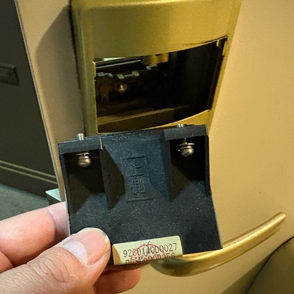 カードユニット交換を行いました