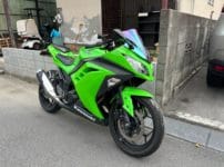 カワサキ ニンジャ EX250L。こちらのバイクの鍵を作製します