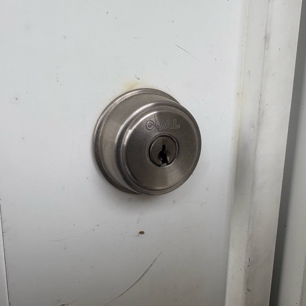 開け閉めしにくいとご相談いただいたシリンダー