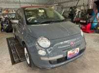 フィアット 500C 31212型 2016年式。こちらの車両の鍵を作製します