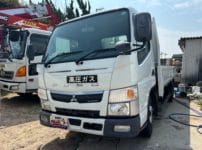 三菱ふそう キャンターFEA20 2018年式。こちらの車両の鍵を作製します