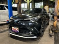 トヨタ C-HR ZYX10 2018年式。こちらの車両の鍵を作製します