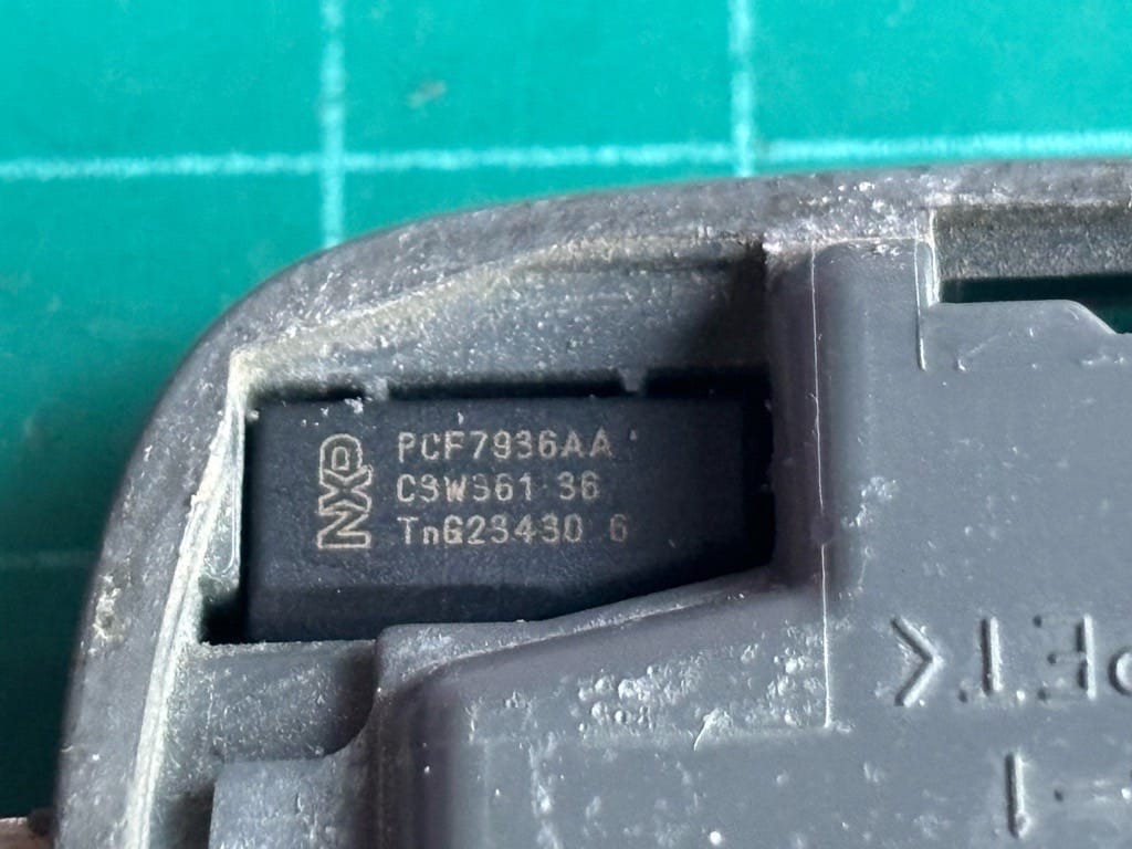 ICチップを交換