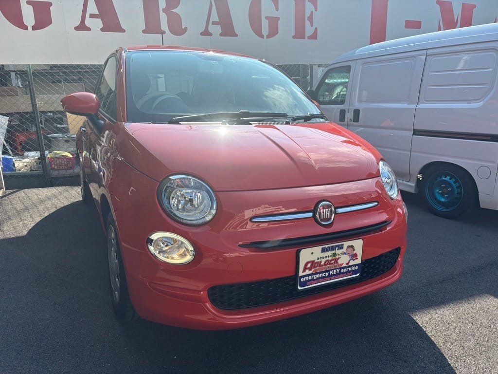 フィアット 500 2023年式。こちらの車両の鍵を作製します