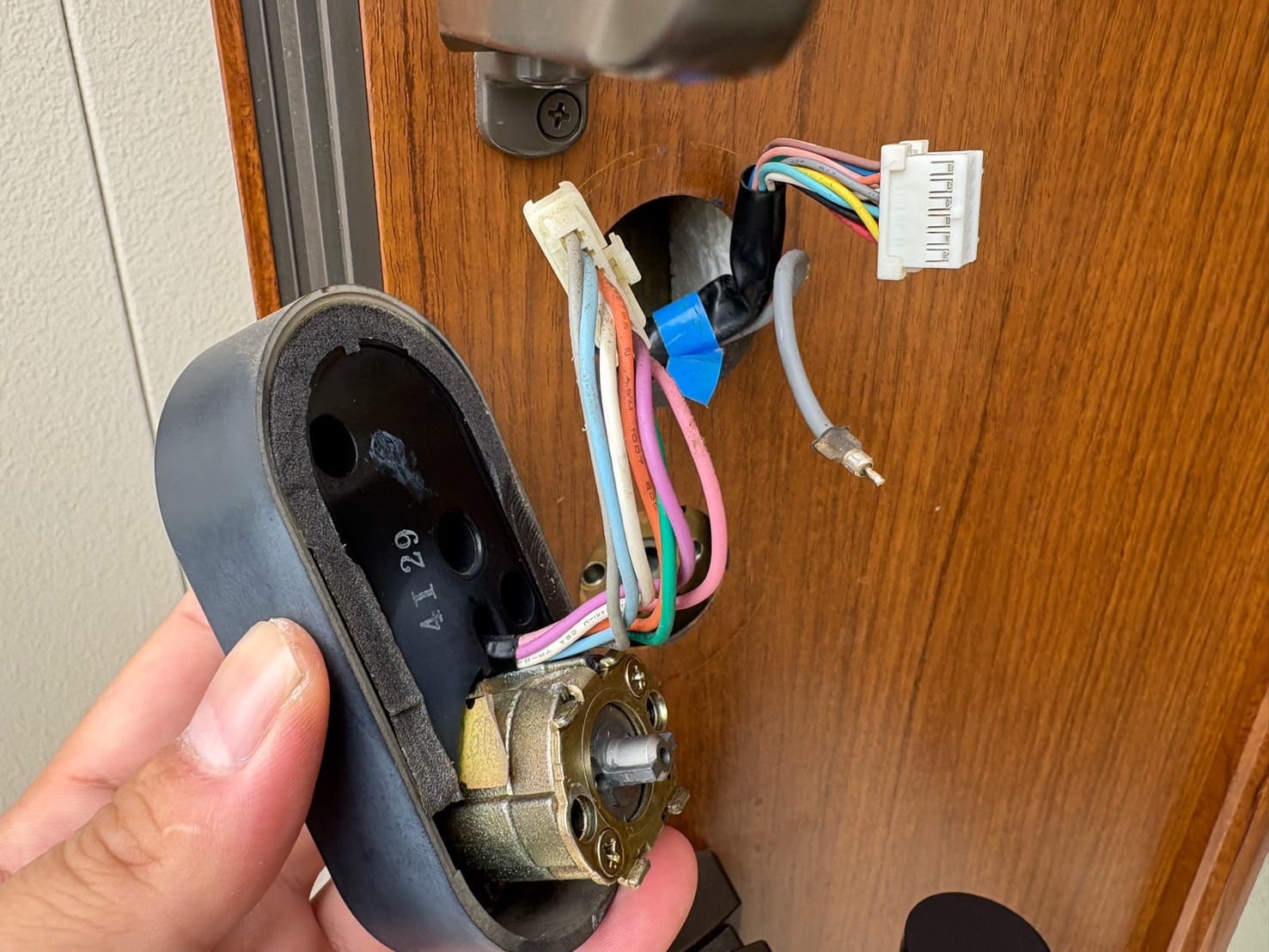 カザス電子錠を取り外しました