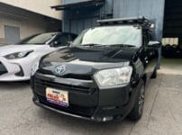 トヨタ プロボックスNHP160 2023年式。こちらの車両の鍵を作製します。