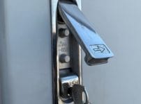 修理完了。鍵をさして動作を確認